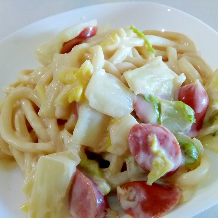 クリームチーズで☆ウインナーの和風クリームうどん